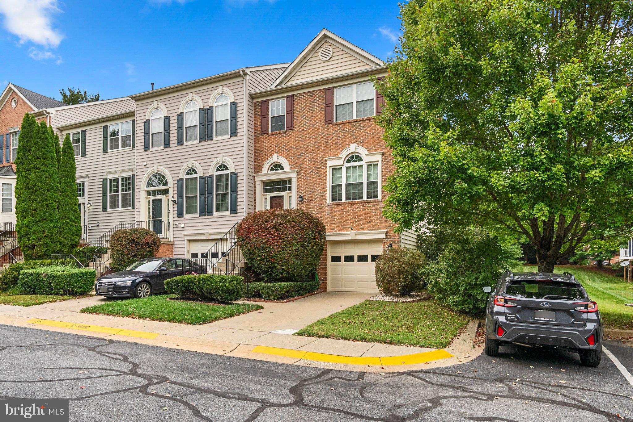 2406 Saint Albert Ter