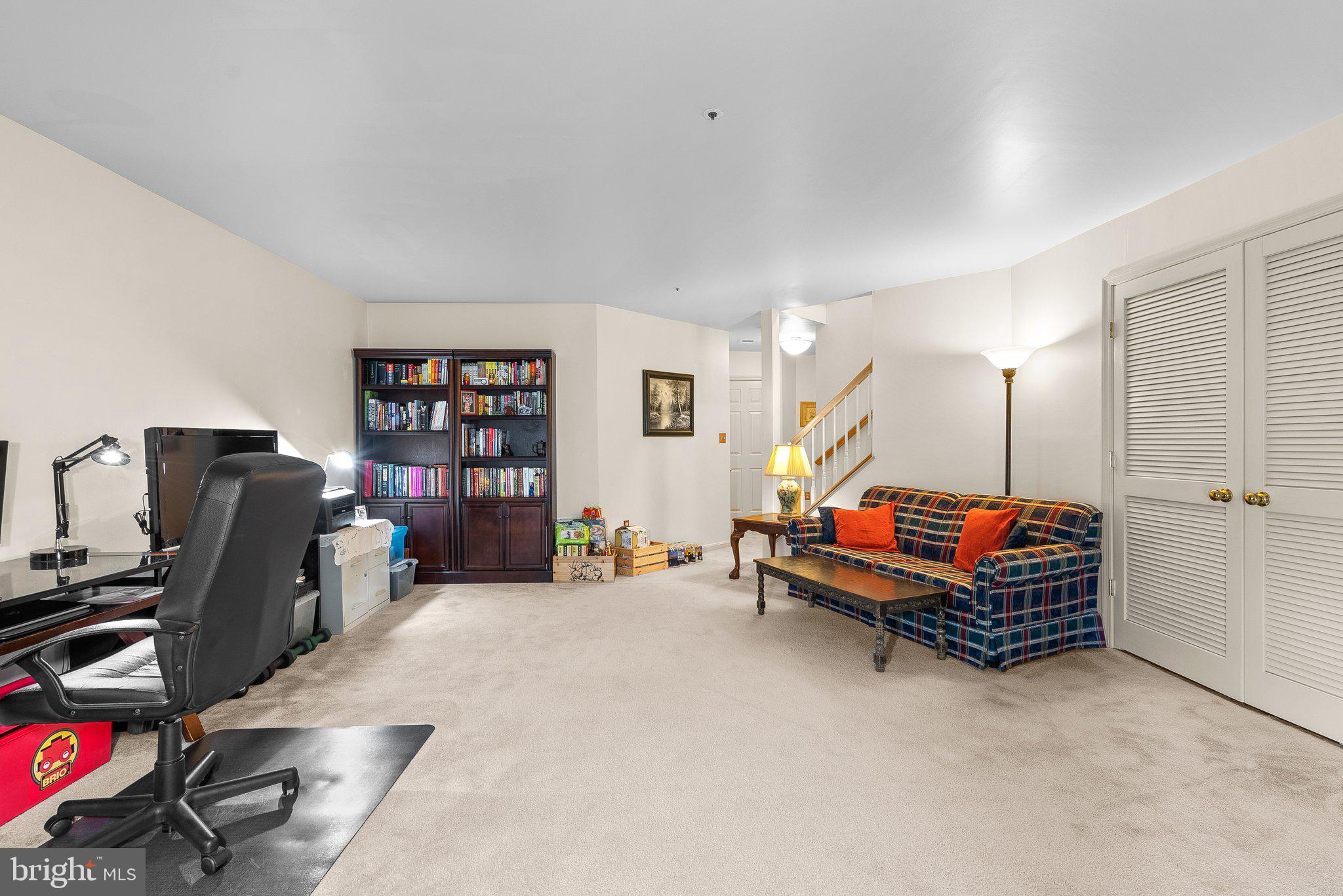 2406 Saint Albert Ter