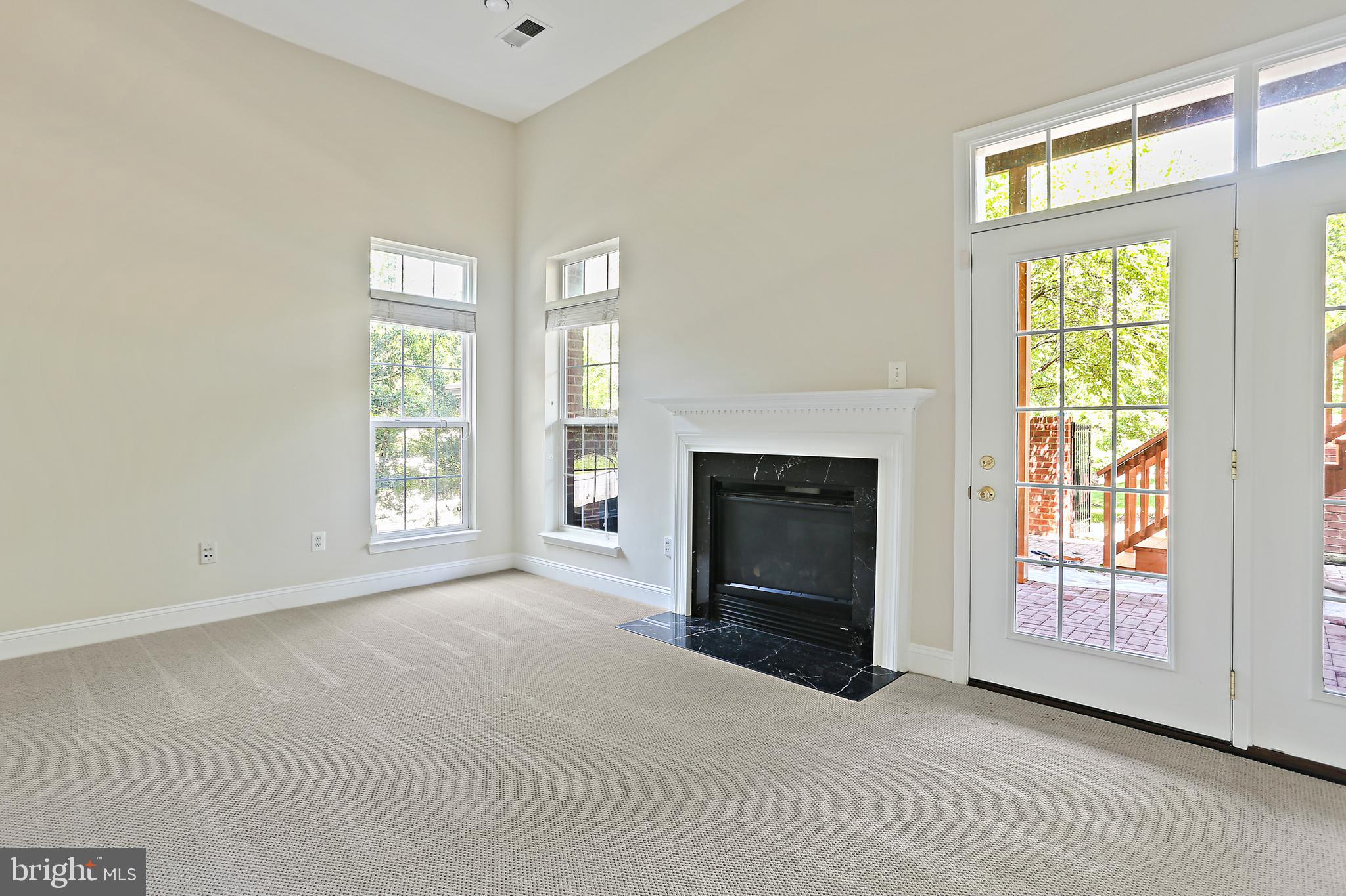 14800 Potomac Corner Ln