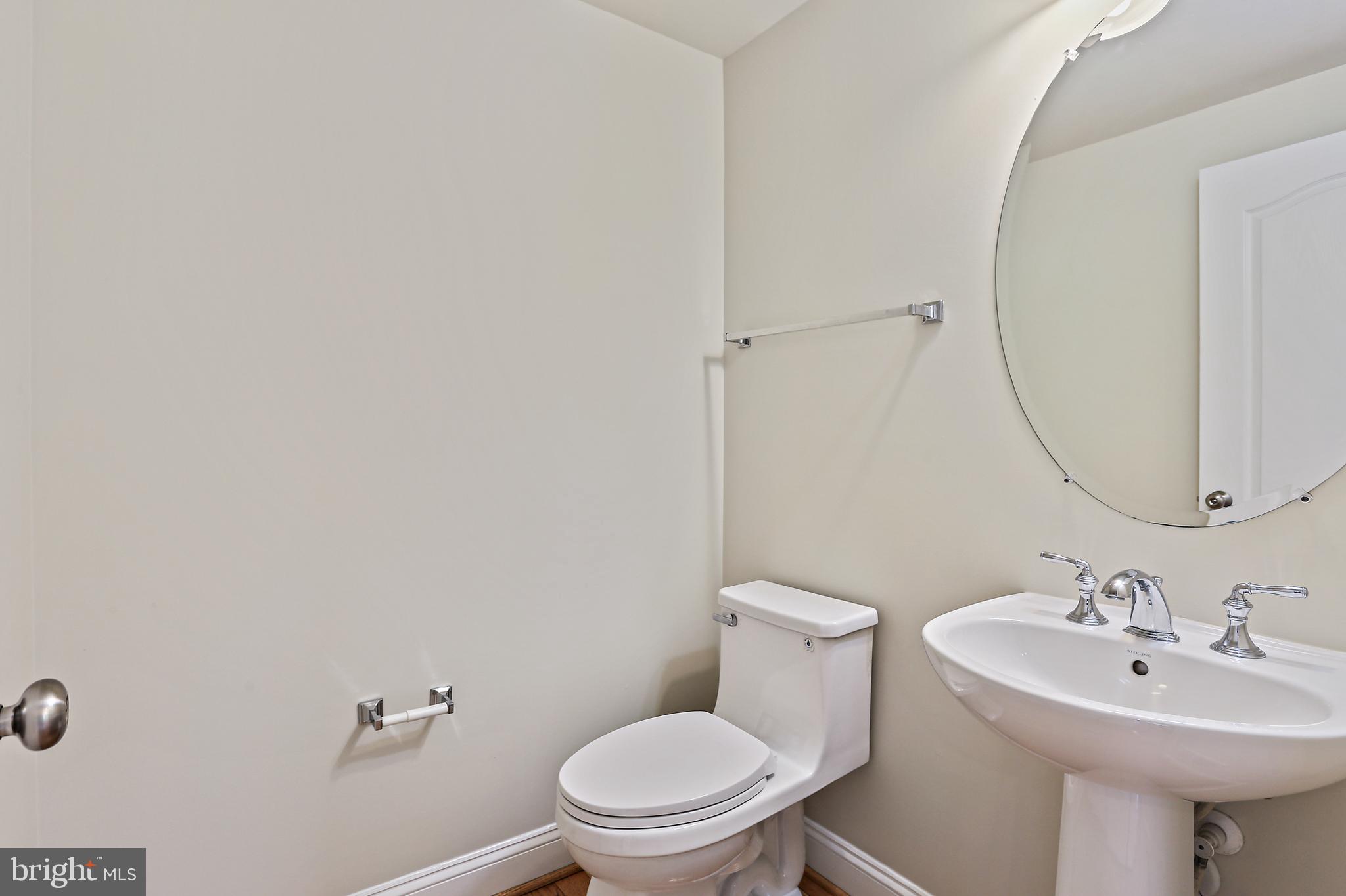 14800 Potomac Corner Ln