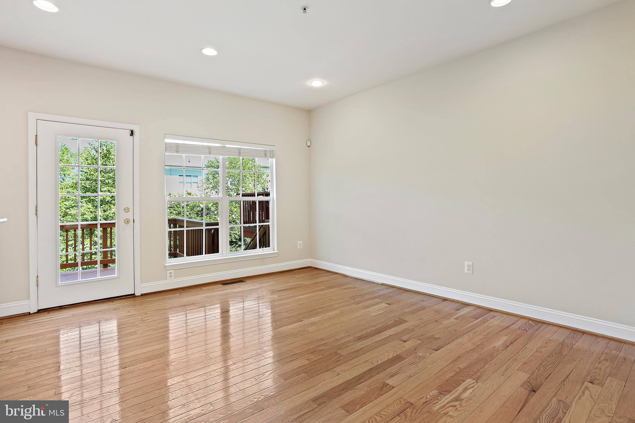 14800 Potomac Corner Ln