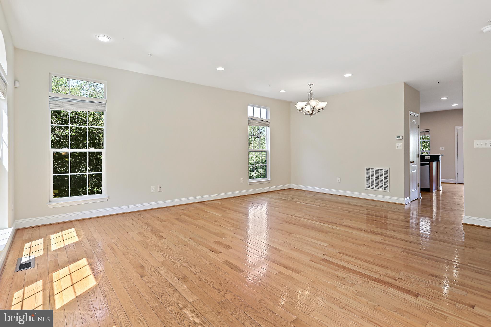 14800 Potomac Corner Ln