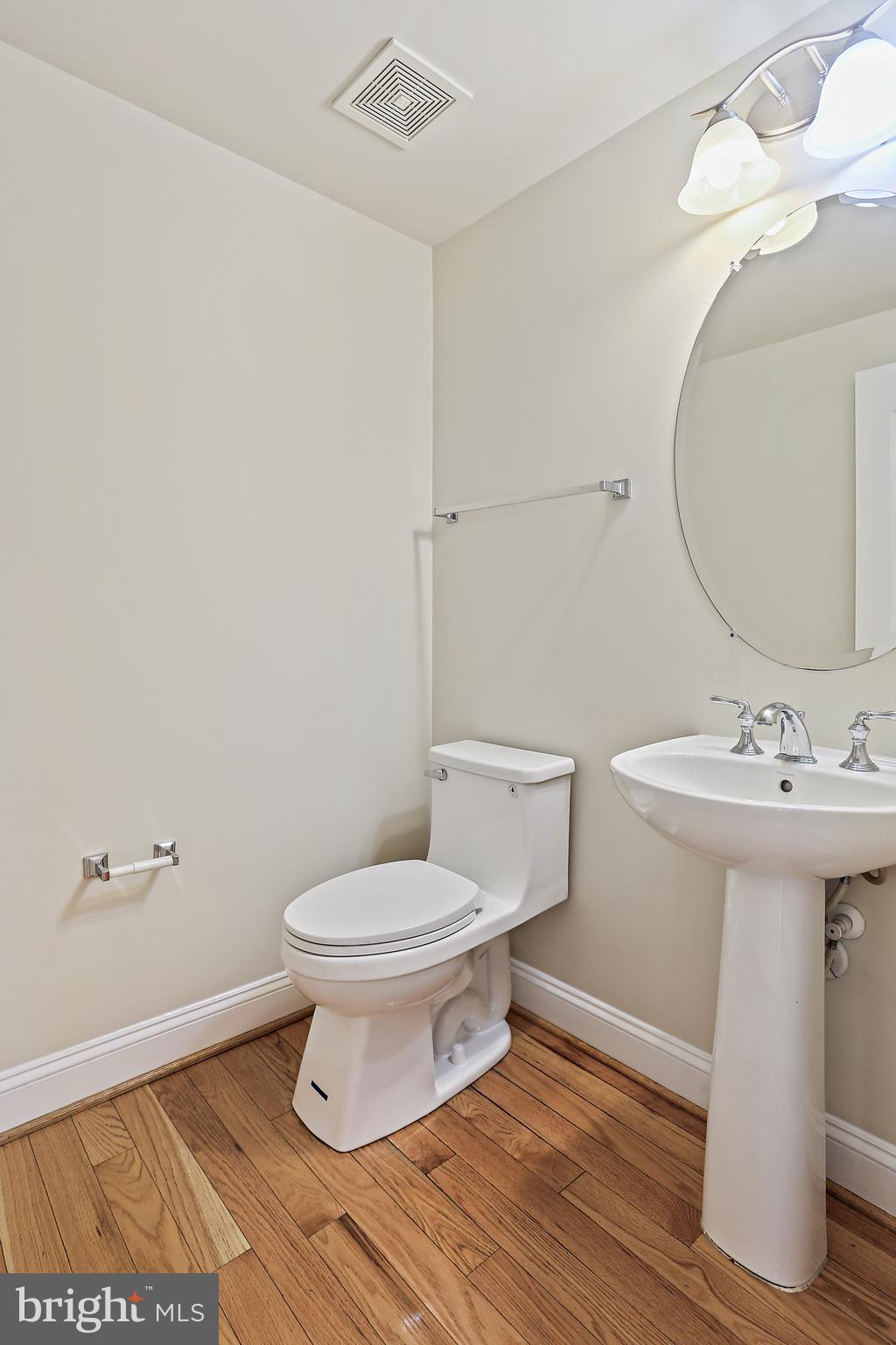 14800 Potomac Corner Ln