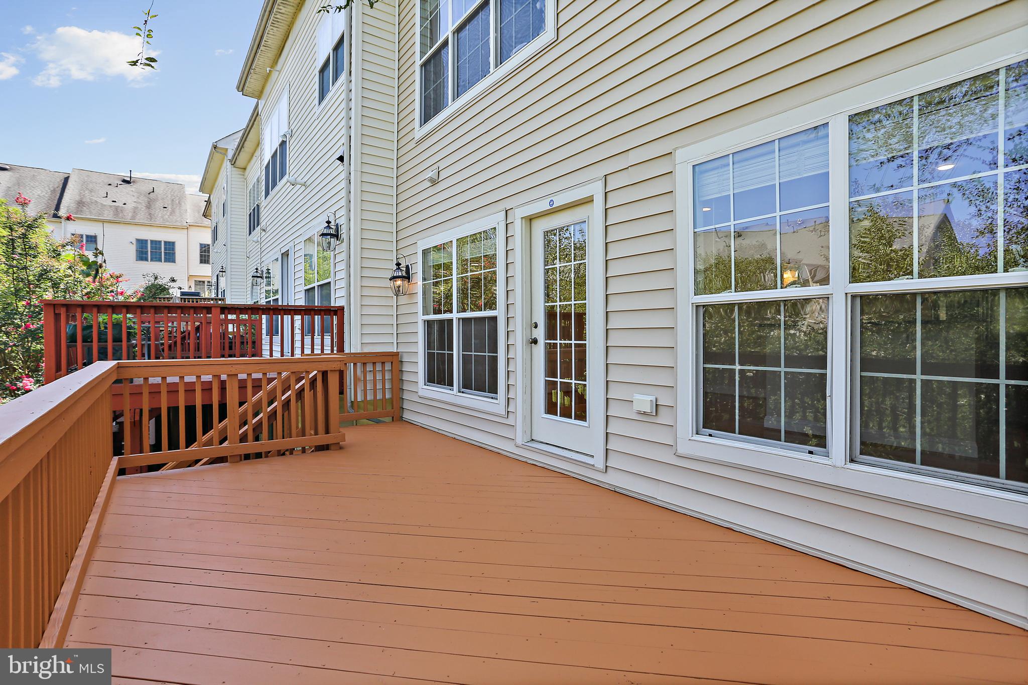 14800 Potomac Corner Ln