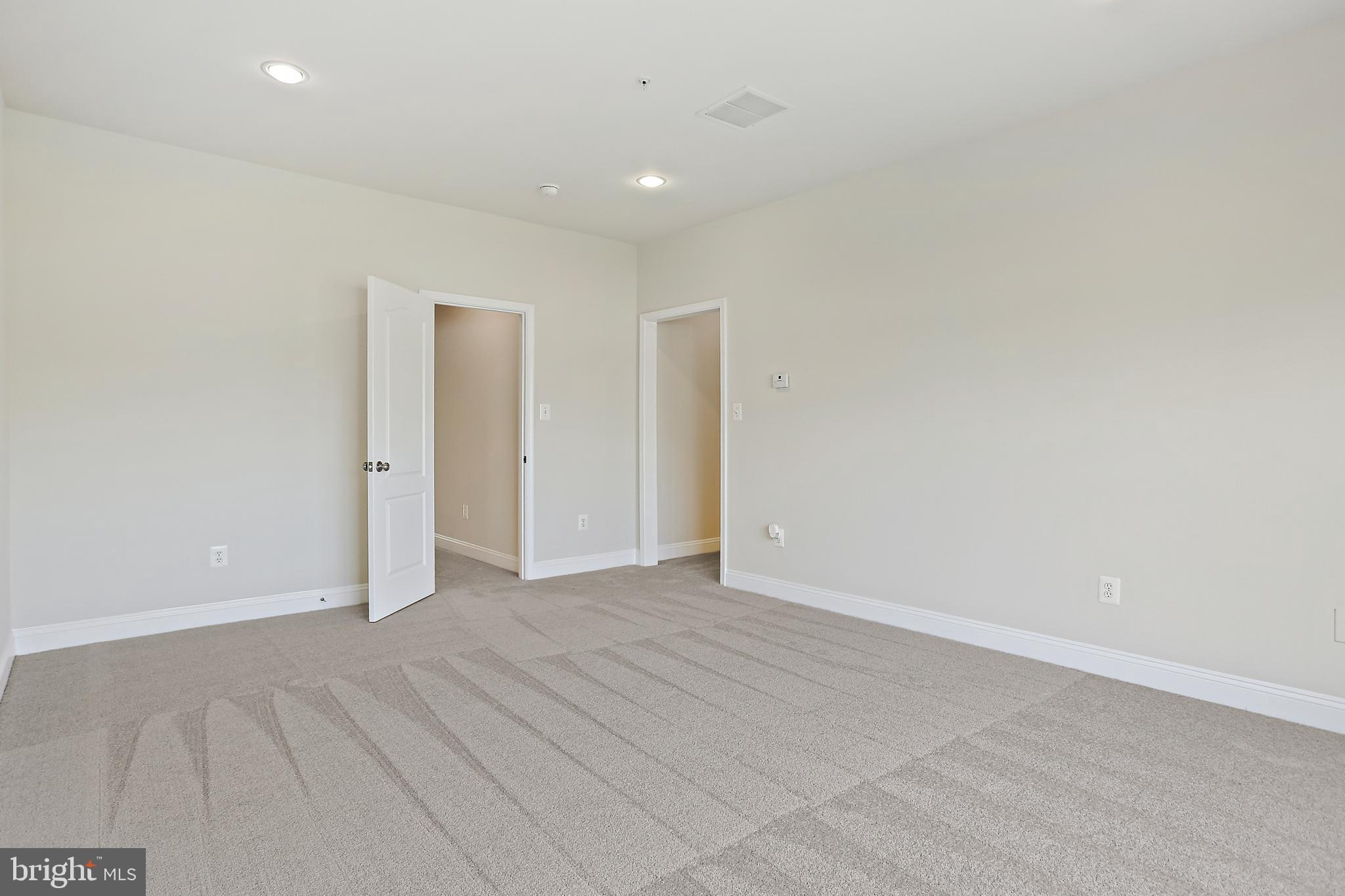 14800 Potomac Corner Ln