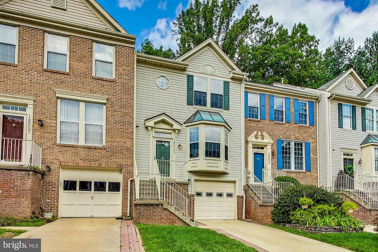 18605 Clovercrest Cir