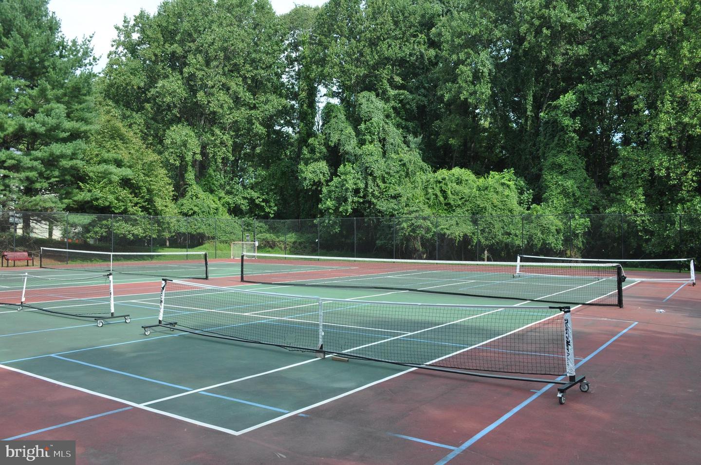 18605 Clovercrest Cir