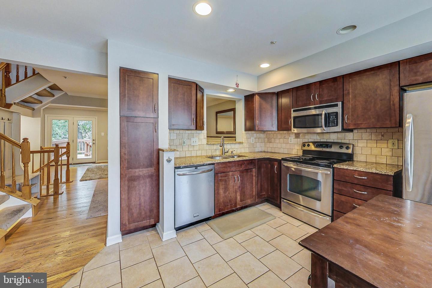 18605 Clovercrest Cir