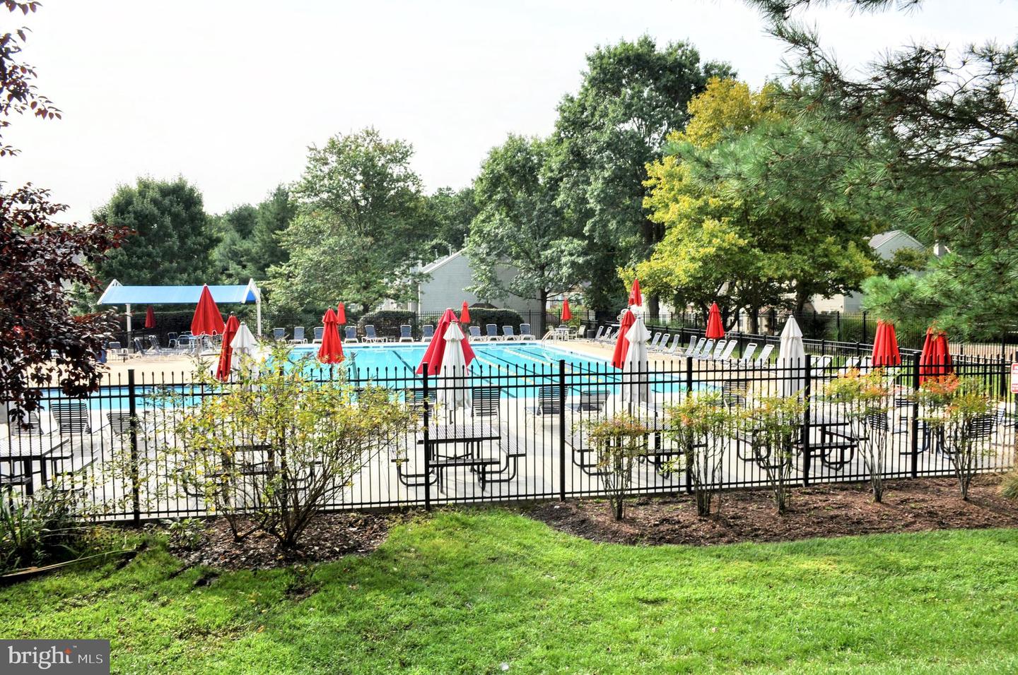 18605 Clovercrest Cir