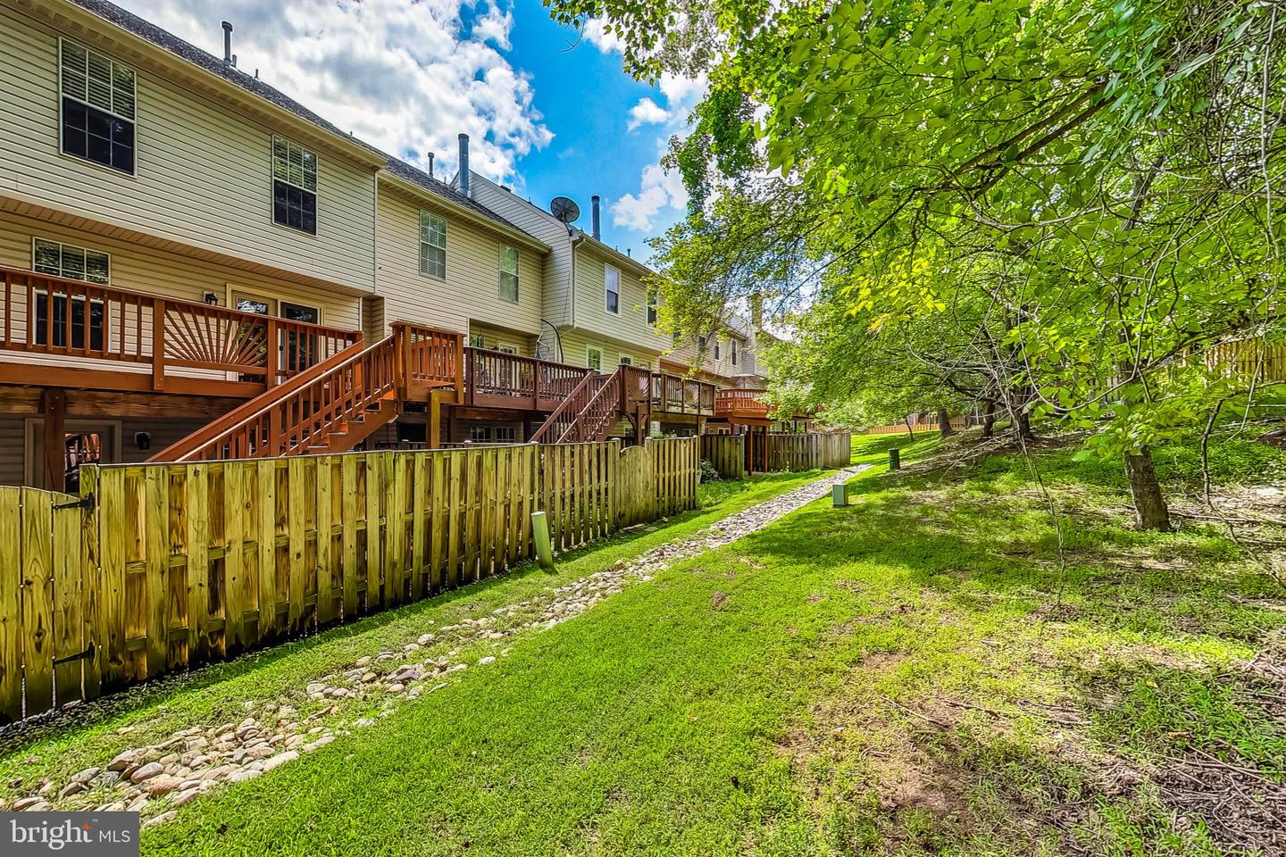 18605 Clovercrest Cir