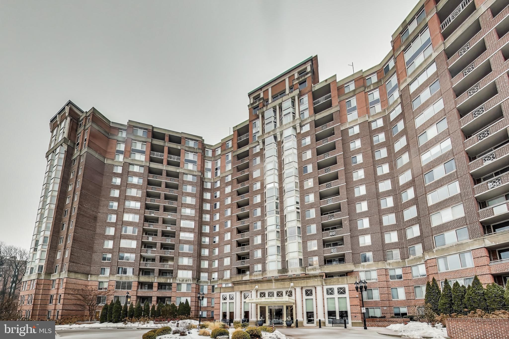 5809 Nicholson Ln #1205