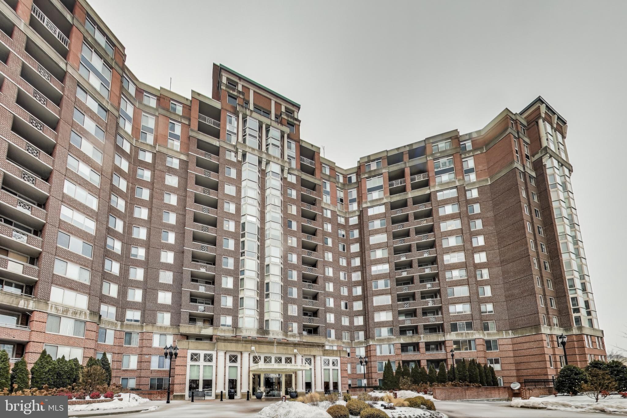 5809 Nicholson Ln #1205