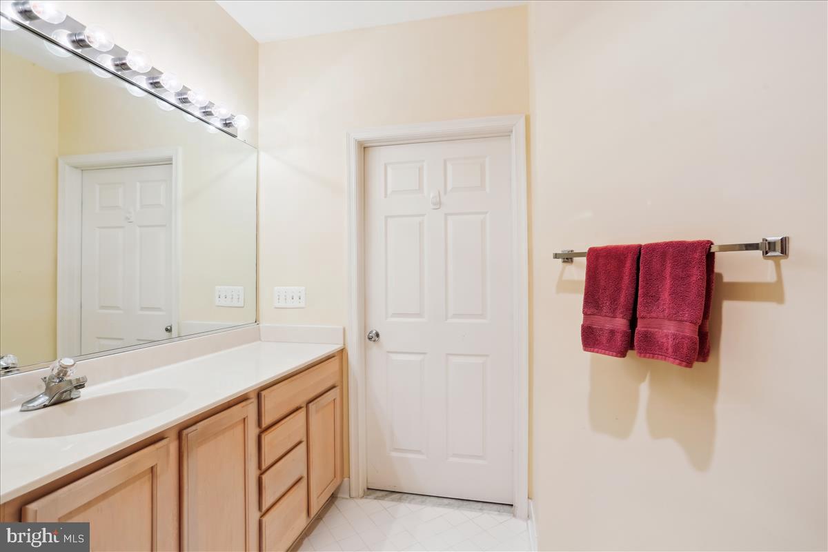 500 King Farm Blvd #202