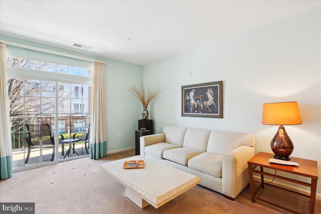 500 King Farm Blvd #202