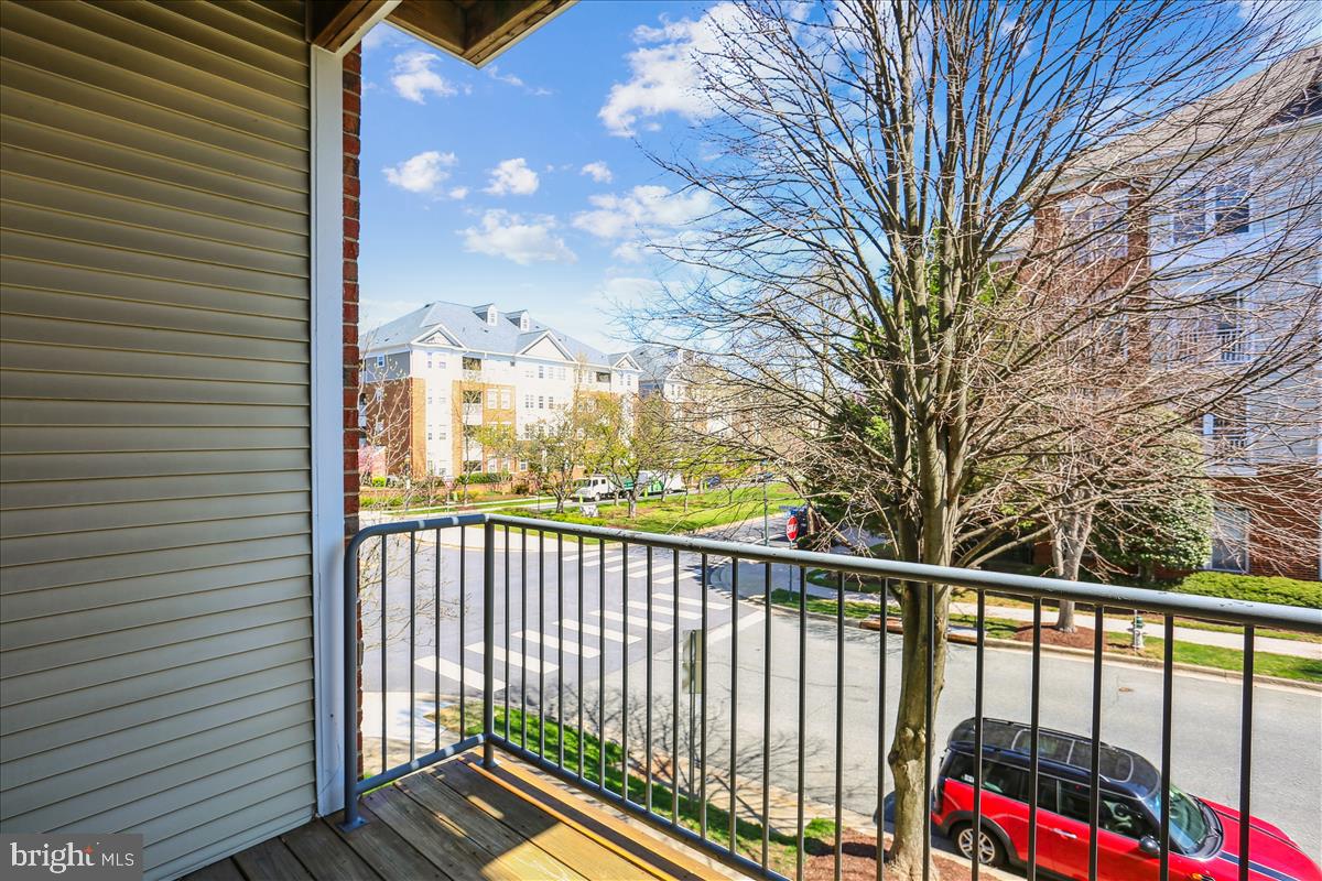 500 King Farm Blvd #202