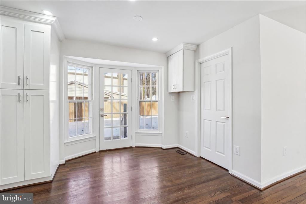 4 Hawthorn Ct