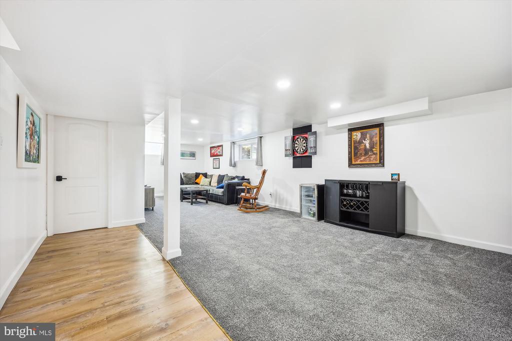 13907 Marianna Dr