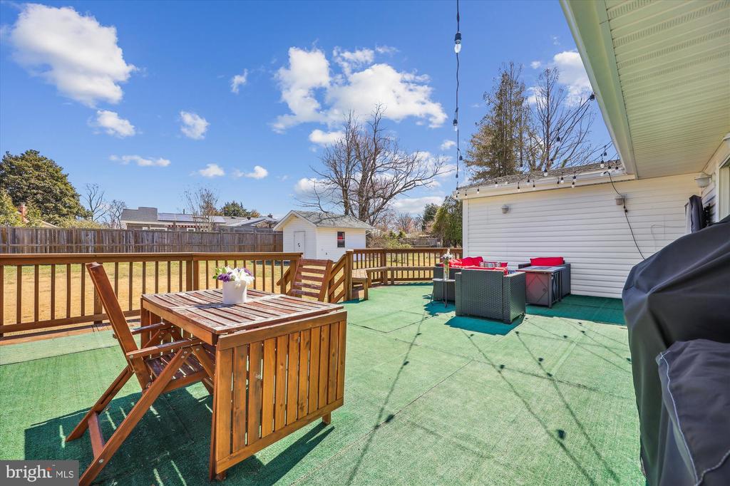 13907 Marianna Dr