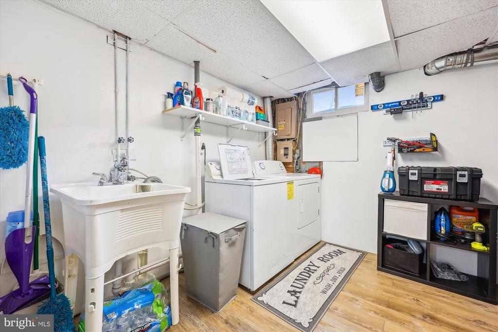 13907 Marianna Dr