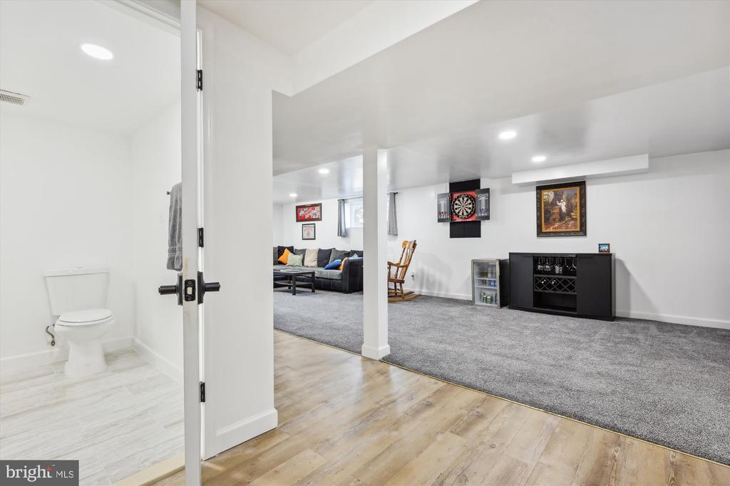 13907 Marianna Dr
