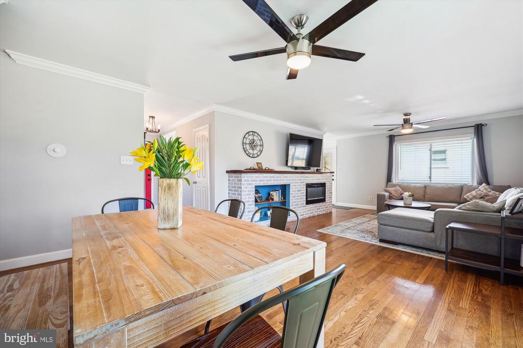 13907 Marianna Dr