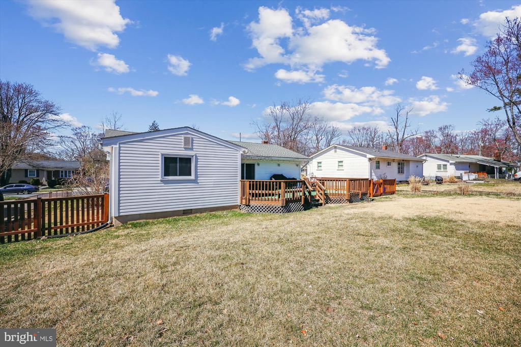 13907 Marianna Dr