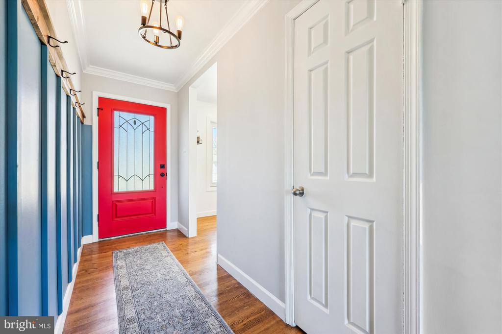13907 Marianna Dr