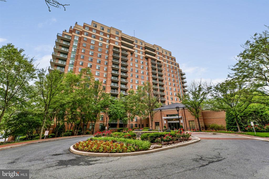 11700 Old Georgetown Rd #604