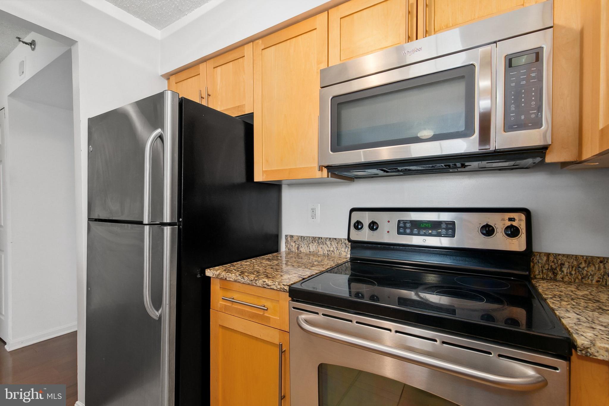 10101 Grosvenor Pl #1302