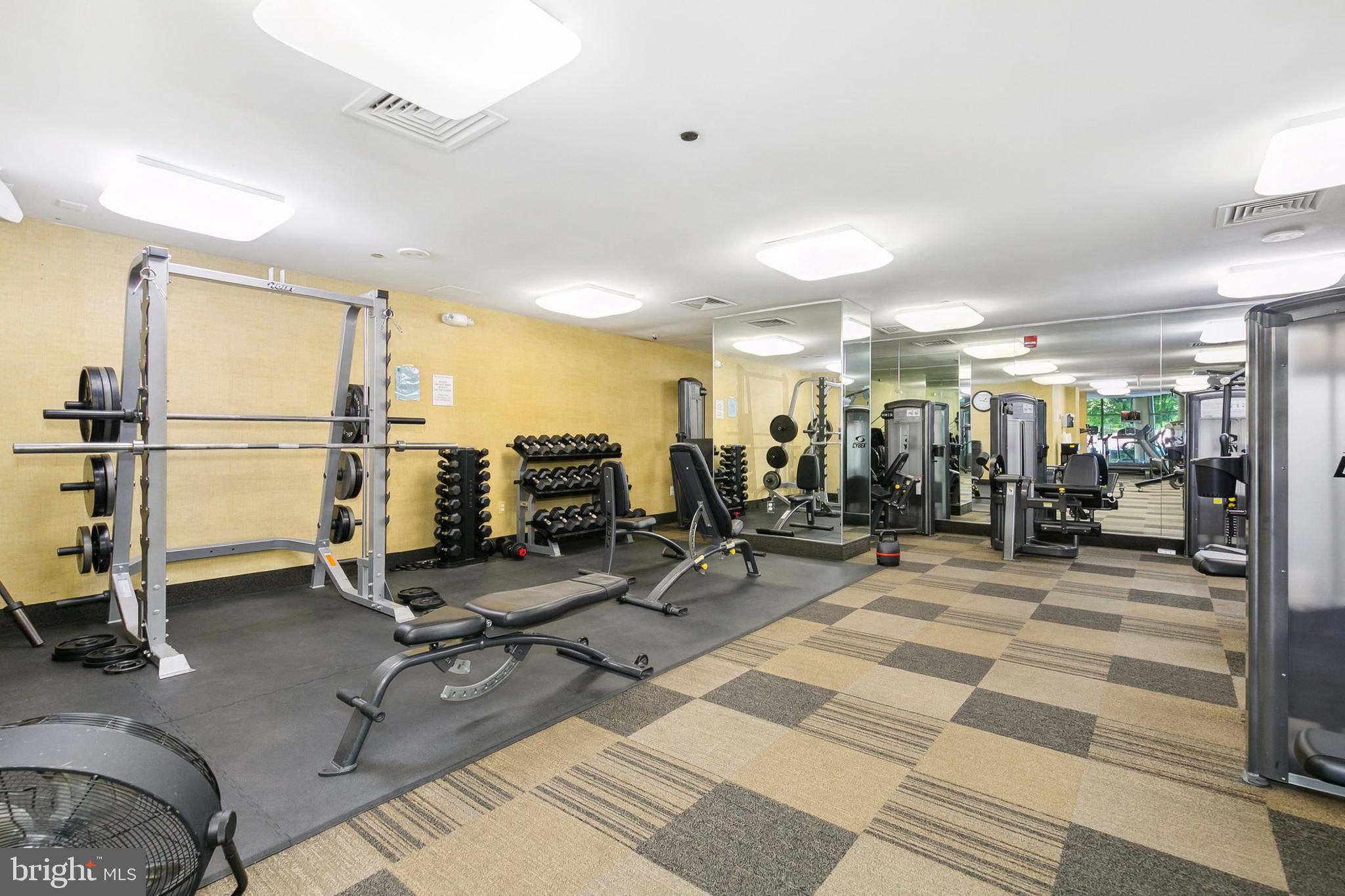 10101 Grosvenor Pl #1302