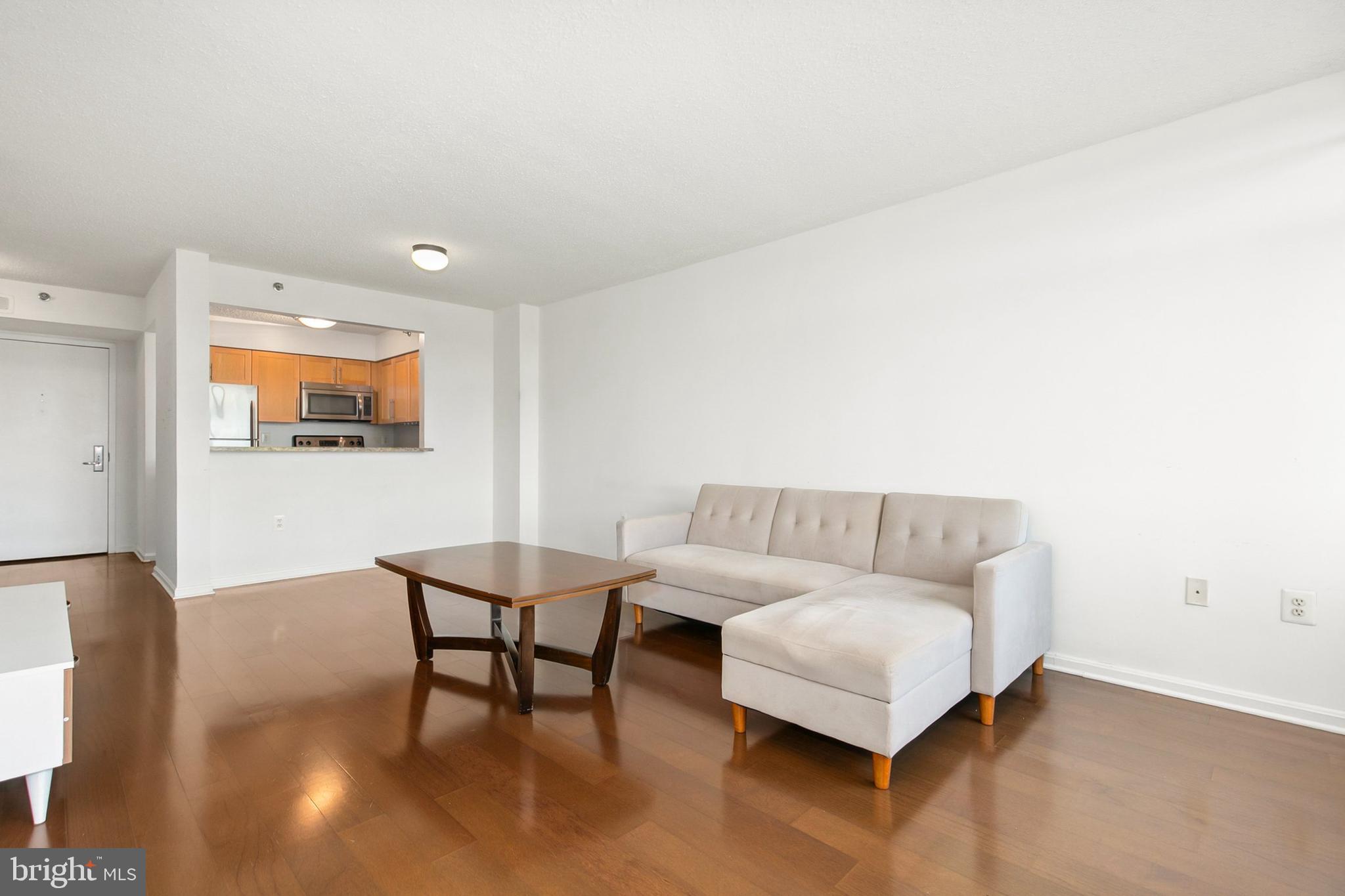 10101 Grosvenor Pl #1302