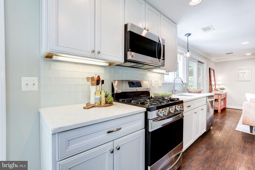 11508 PINEY LODGE ROAD