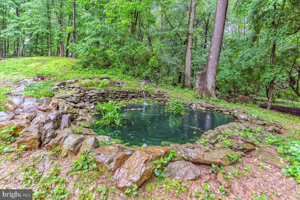 9409 Emory Grove Rd