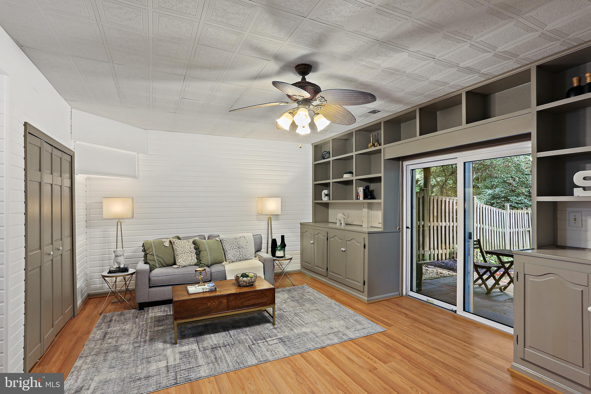 5644 HOGENHILL TERRACE