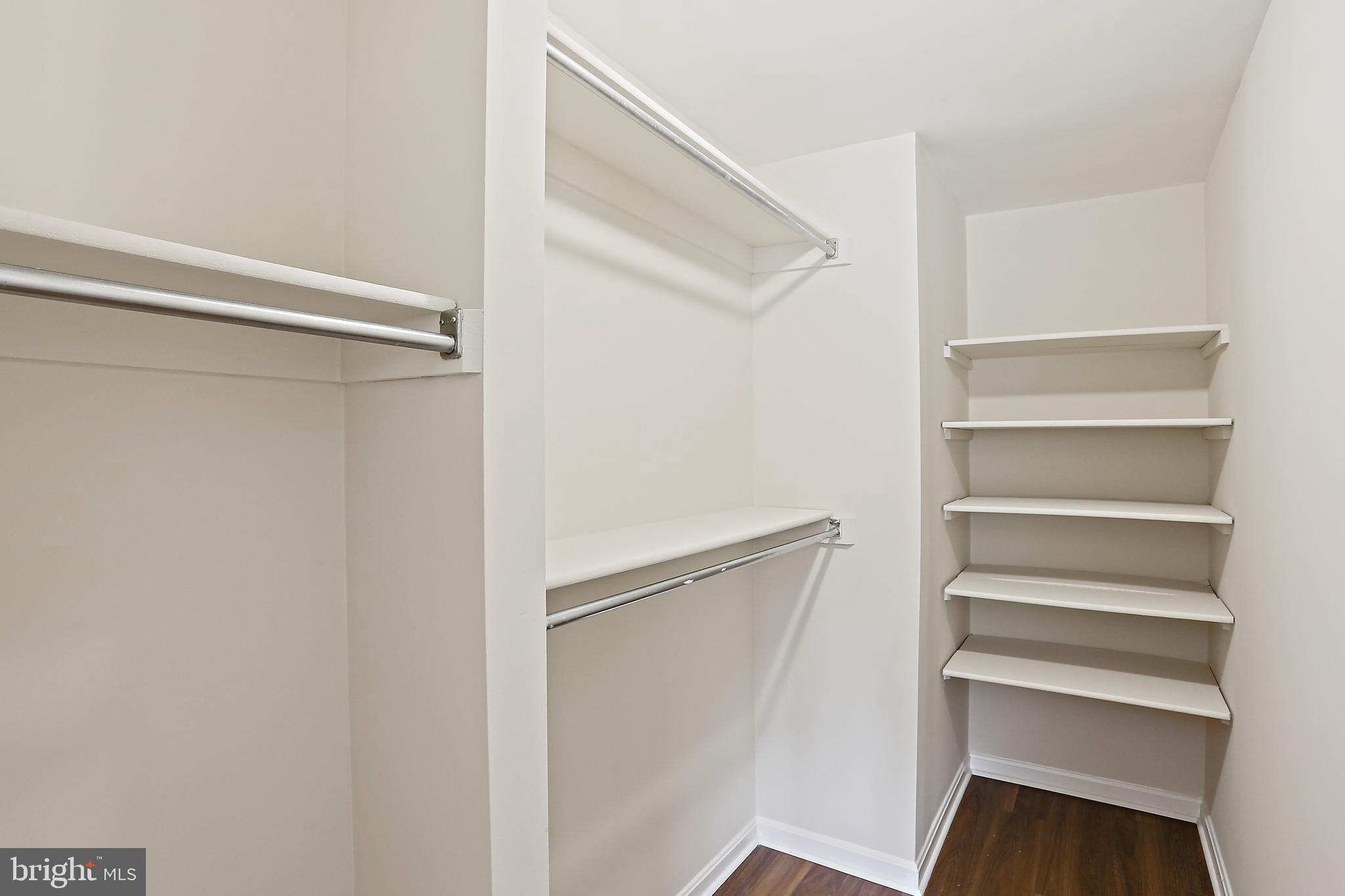 5644 HOGENHILL TERRACE