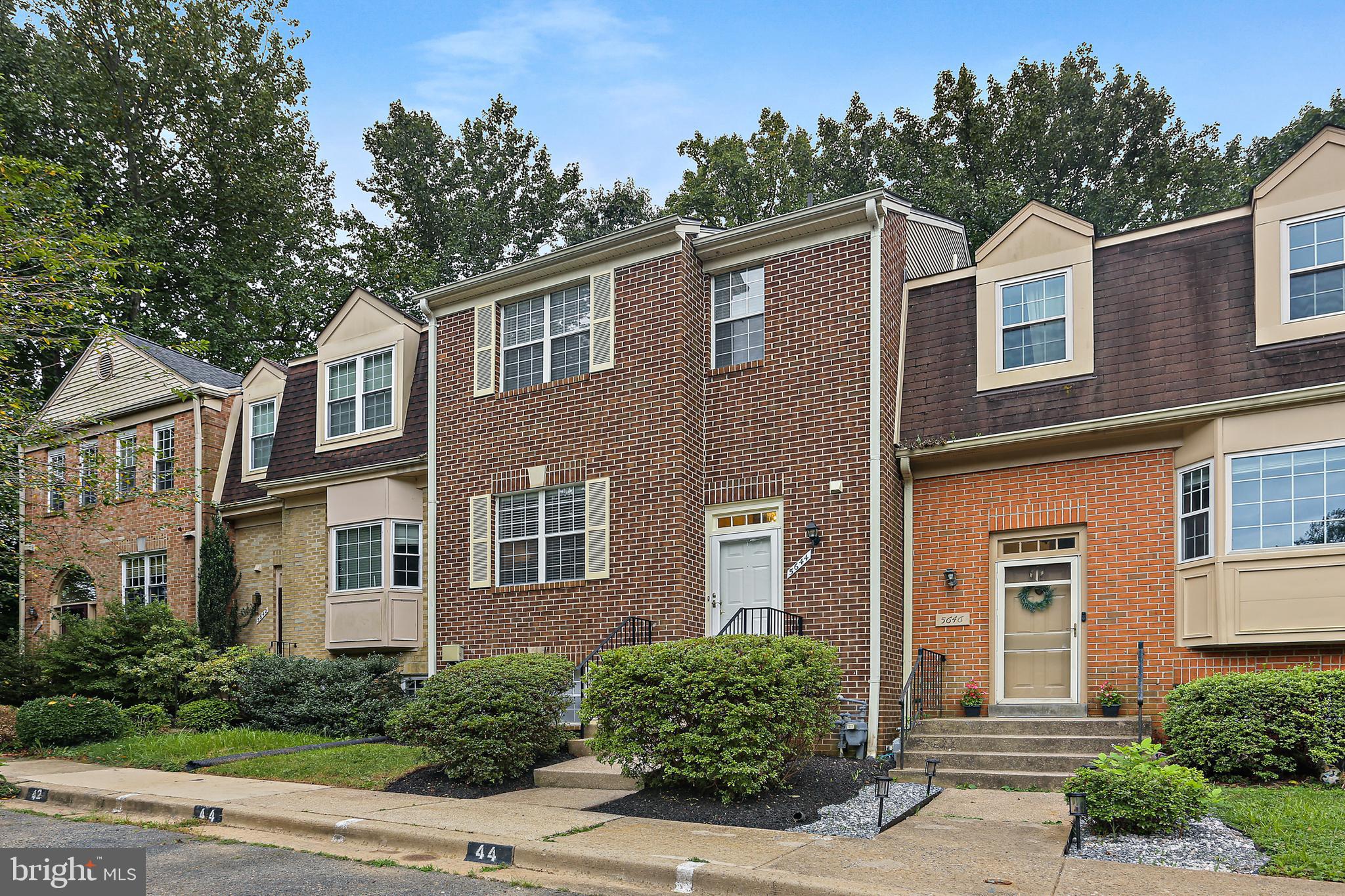 5644 HOGENHILL TERRACE