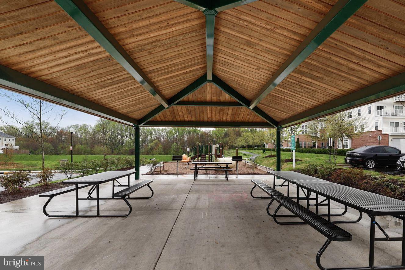 19461 DOVER CLIFFS CIRCLE 19461