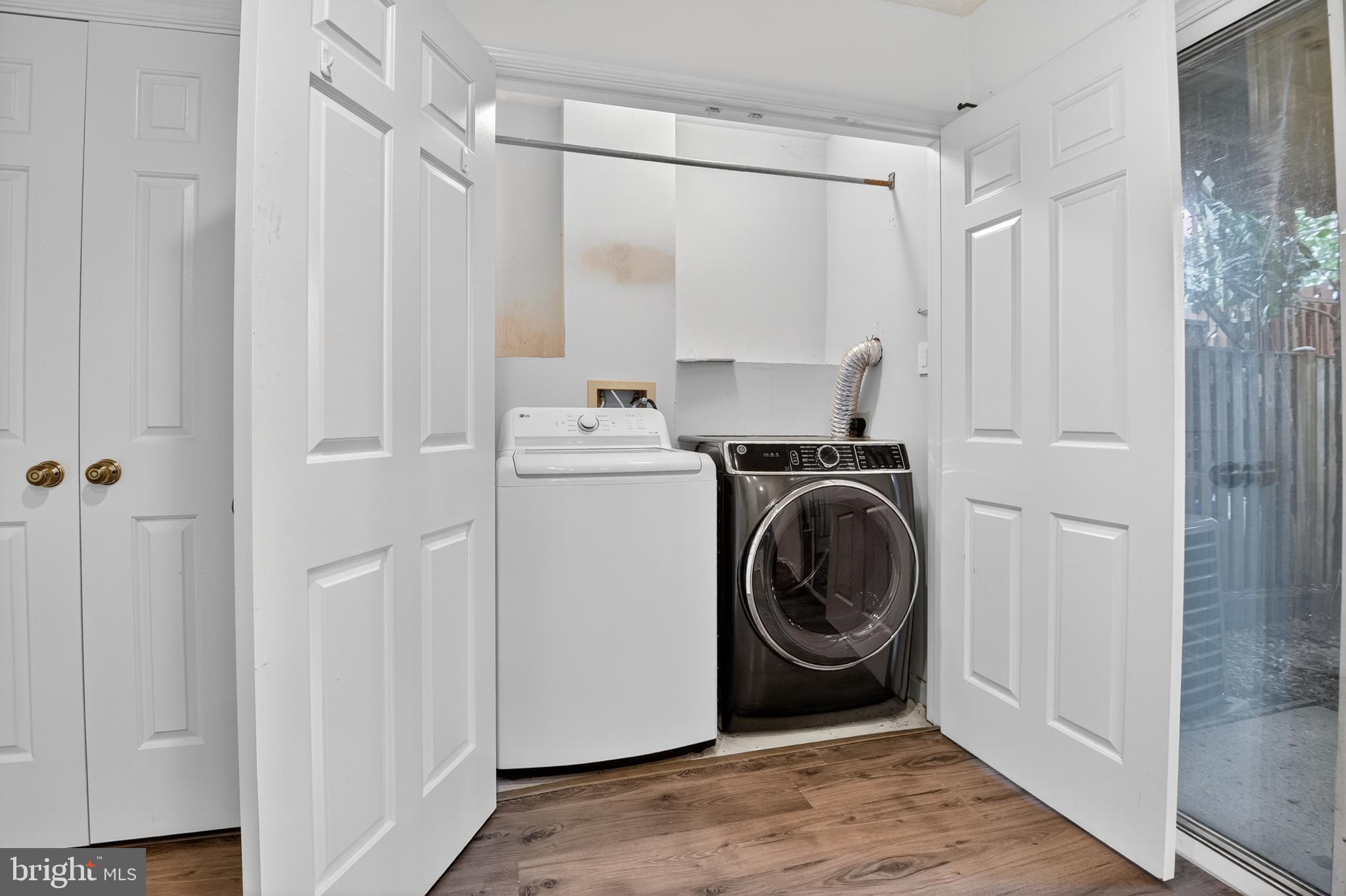 10808 DRAWBRIDGE COURT