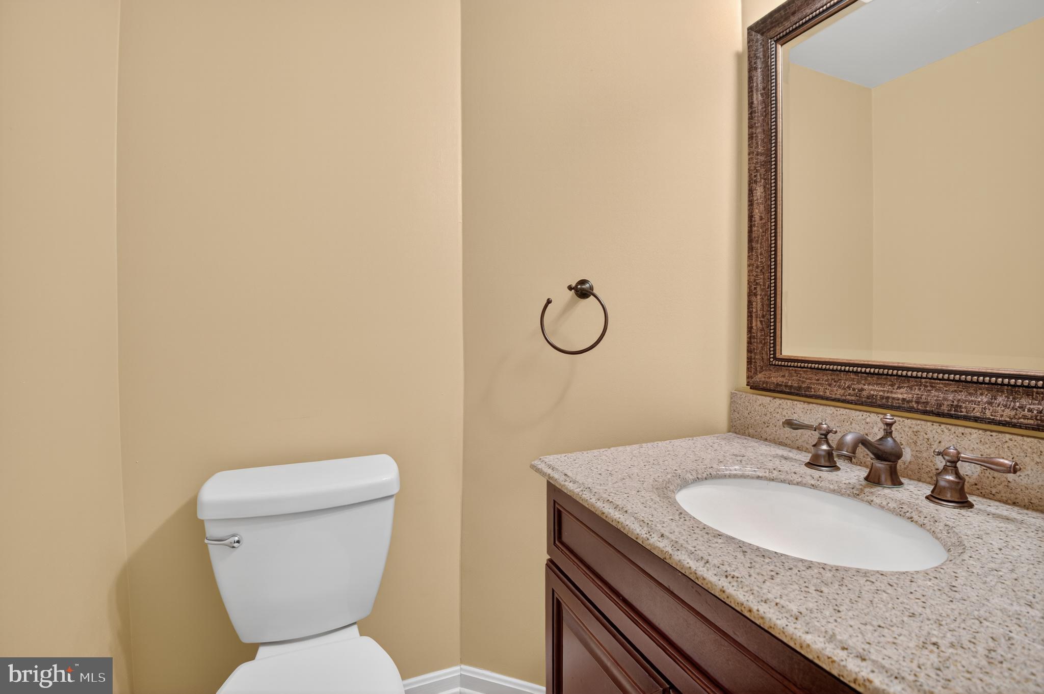 10808 DRAWBRIDGE COURT