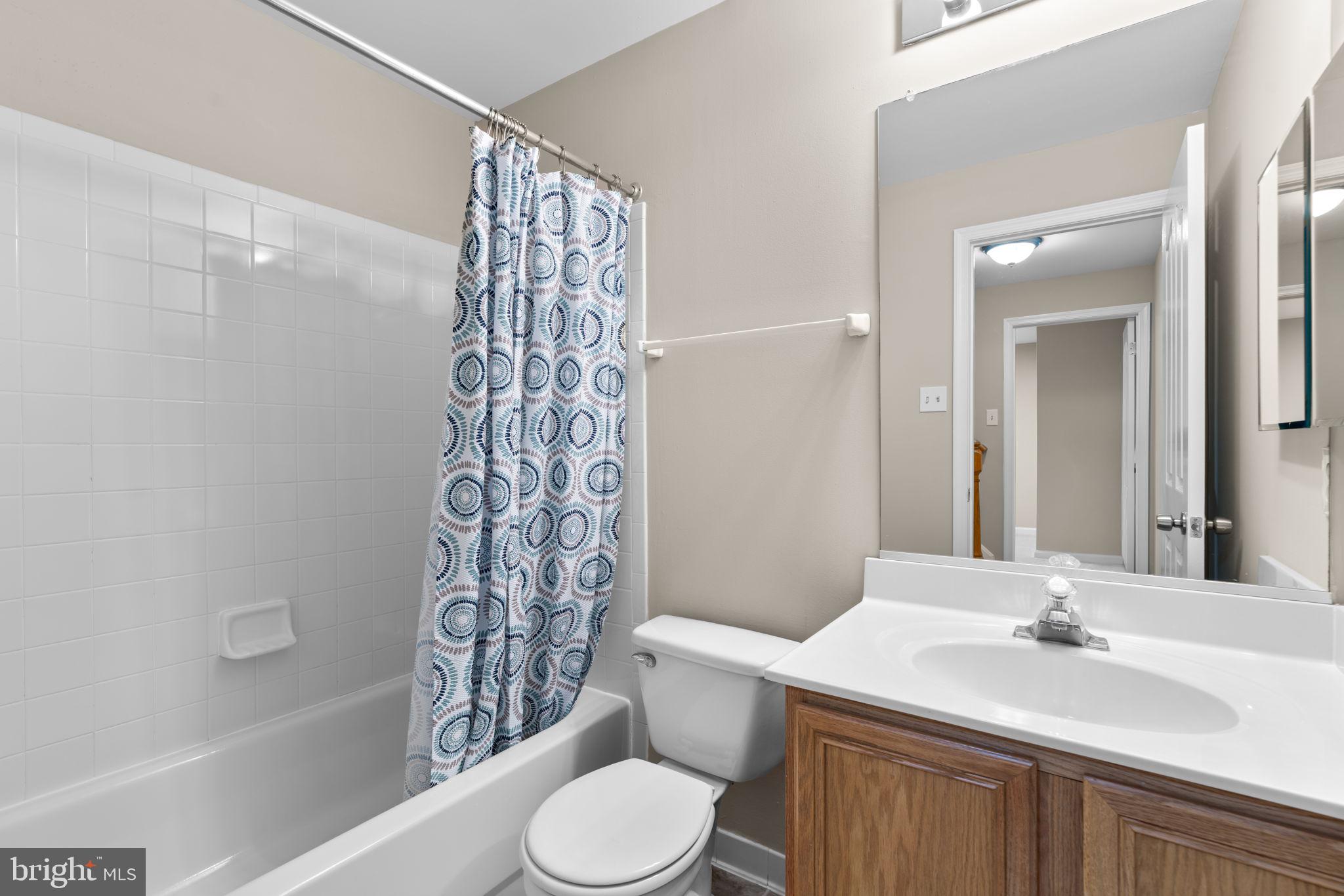 18452 CROWNSGATE CIRCLE