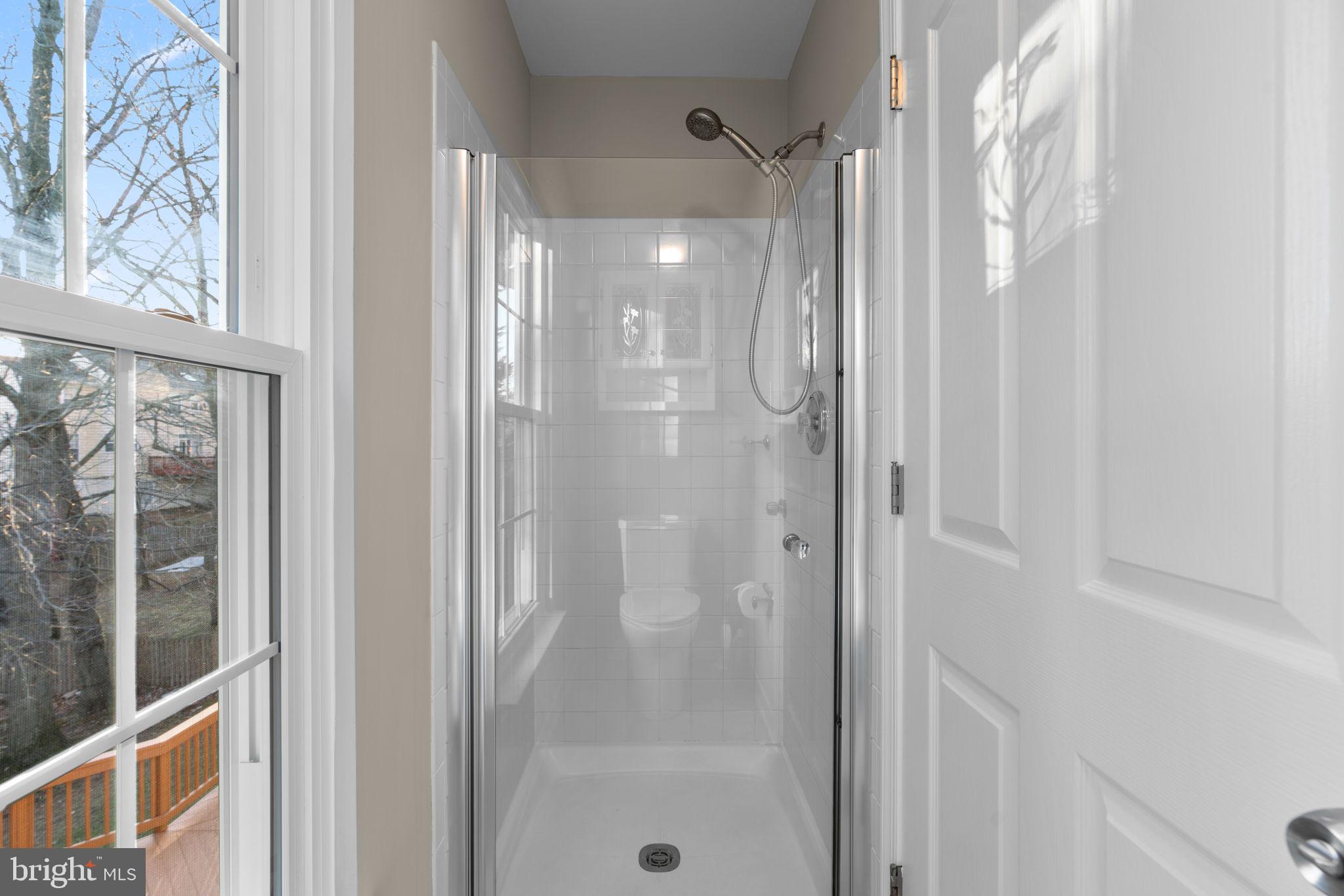 18452 CROWNSGATE CIRCLE