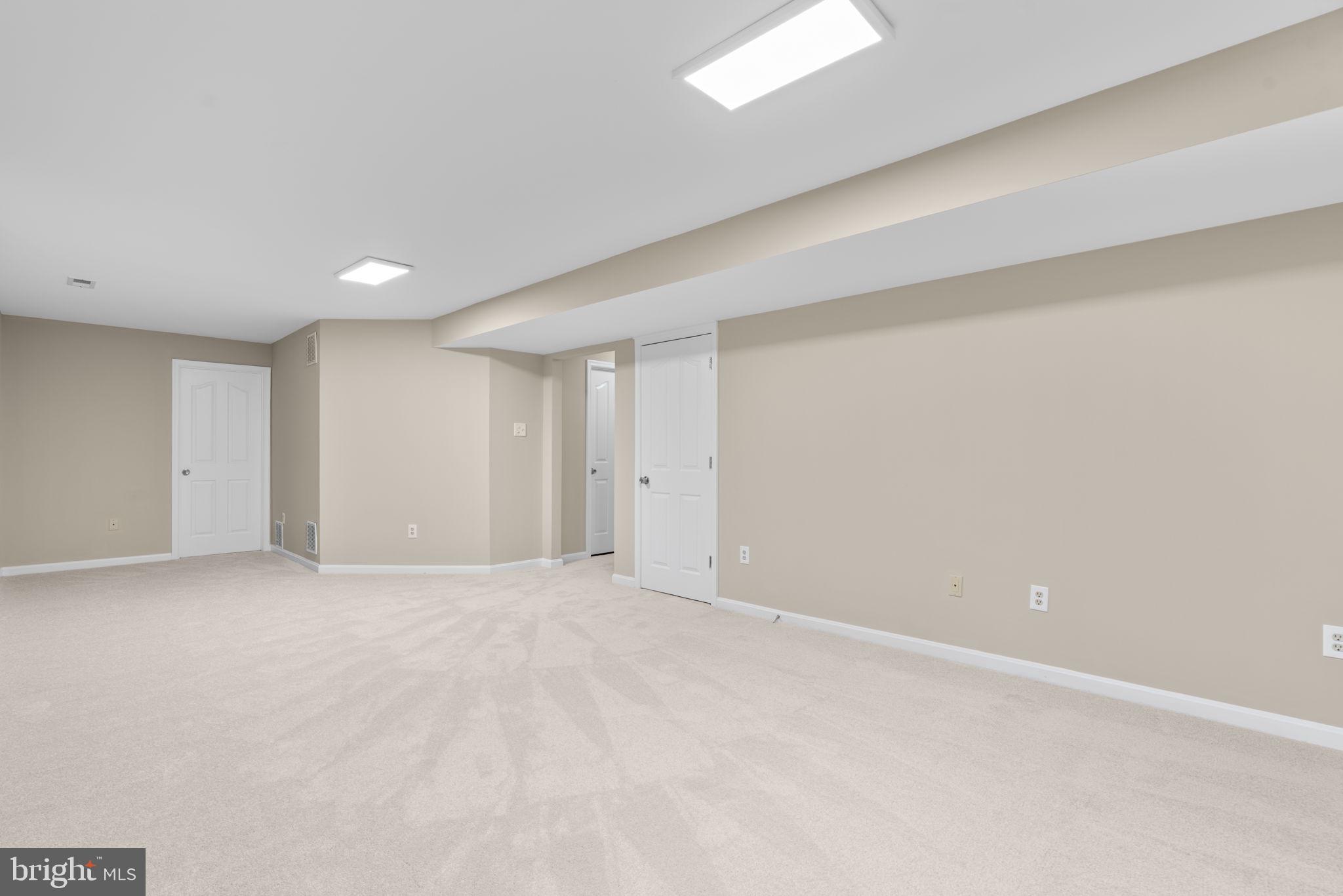 18452 CROWNSGATE CIRCLE