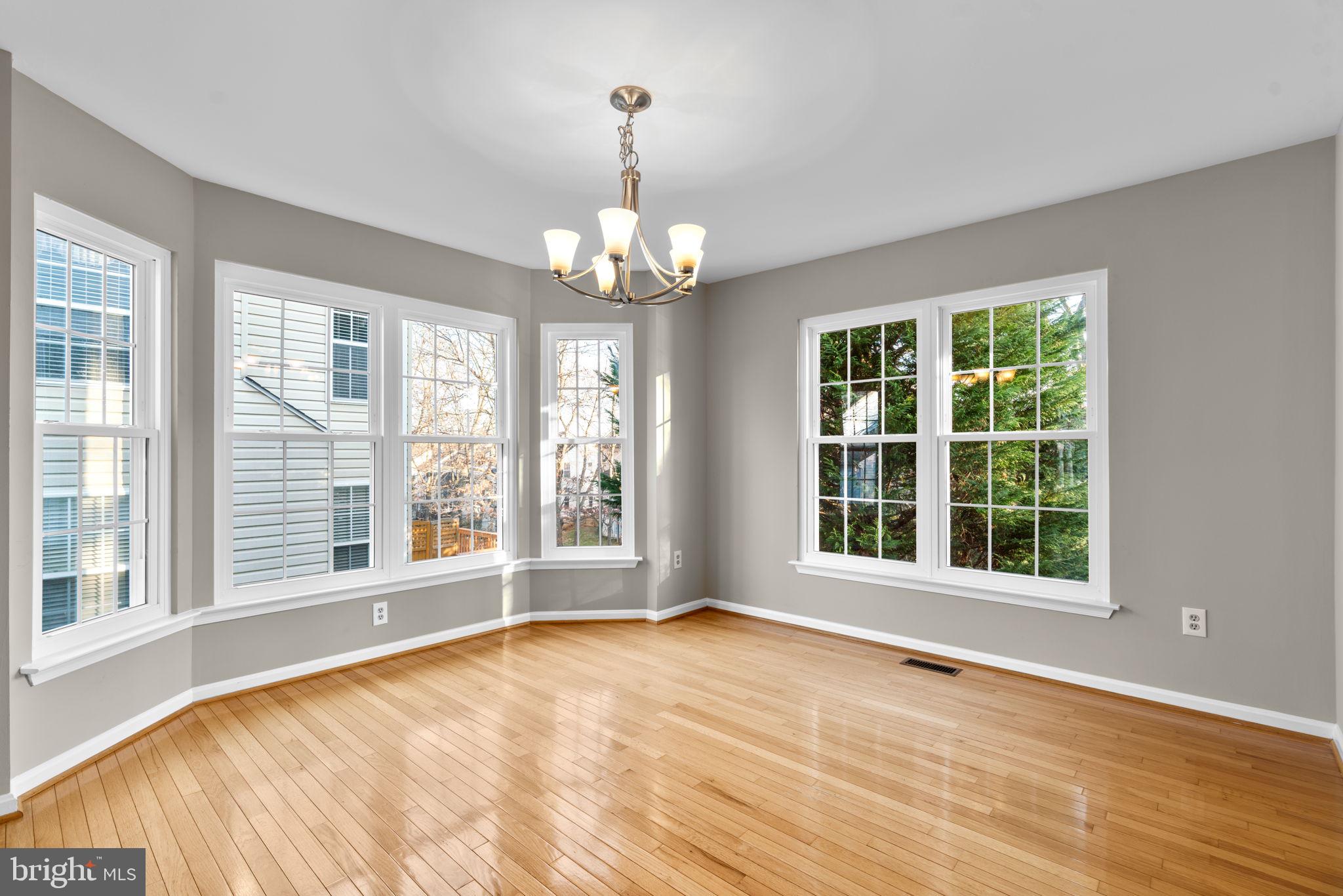 18452 CROWNSGATE CIRCLE