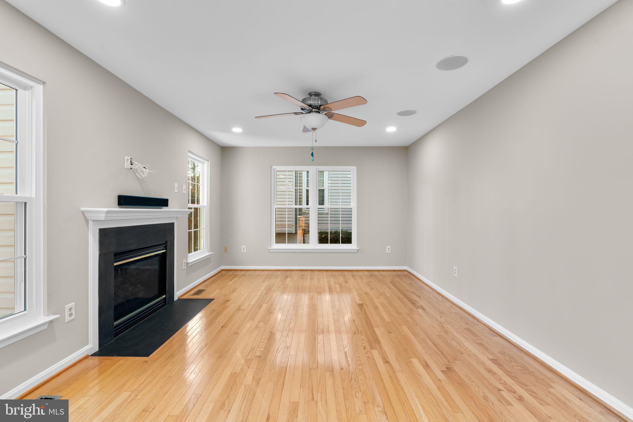 18452 CROWNSGATE CIRCLE