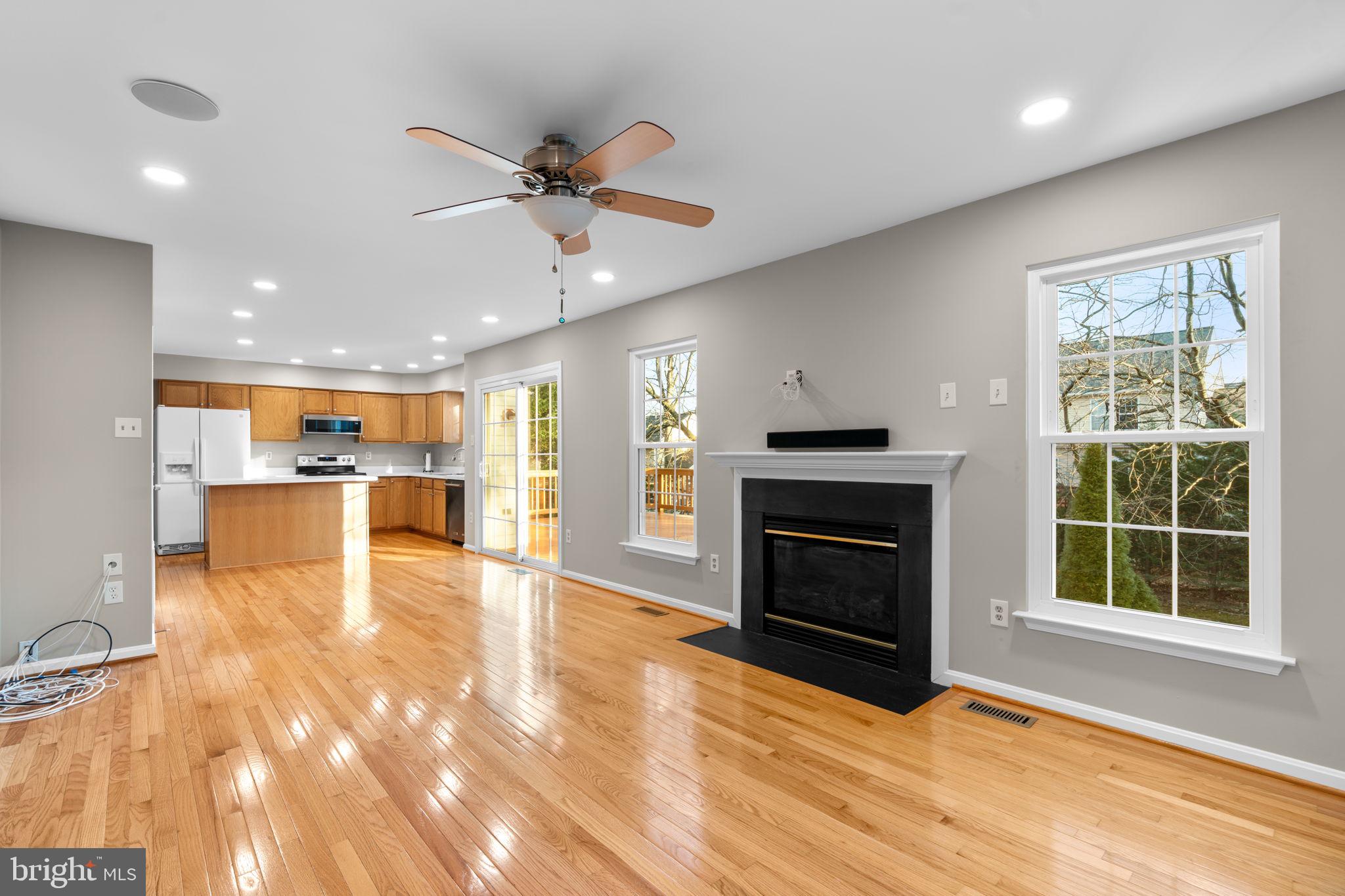 18452 CROWNSGATE CIRCLE