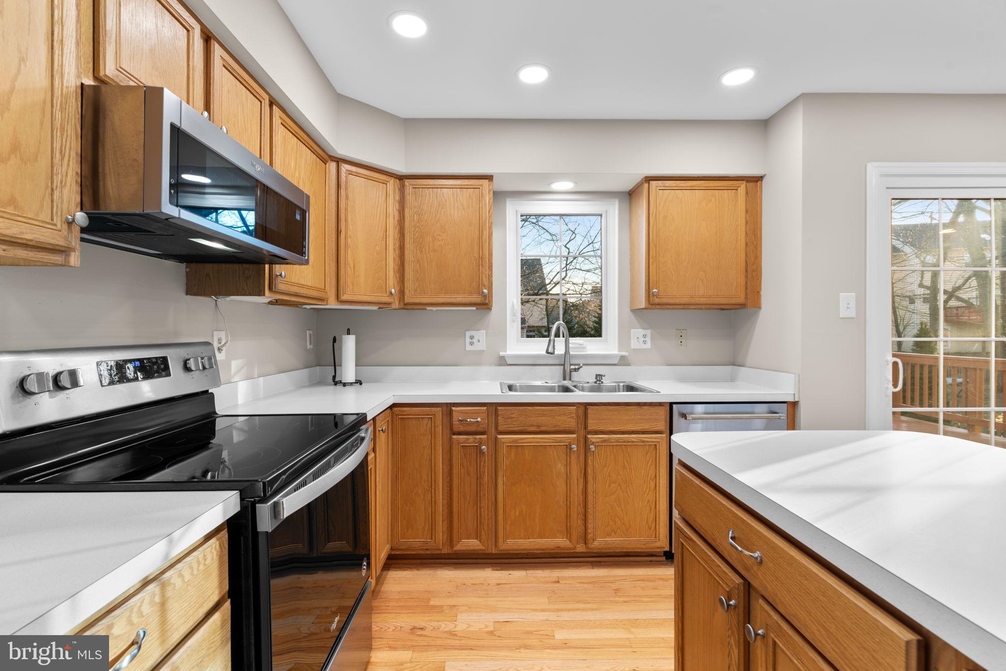 18452 CROWNSGATE CIRCLE