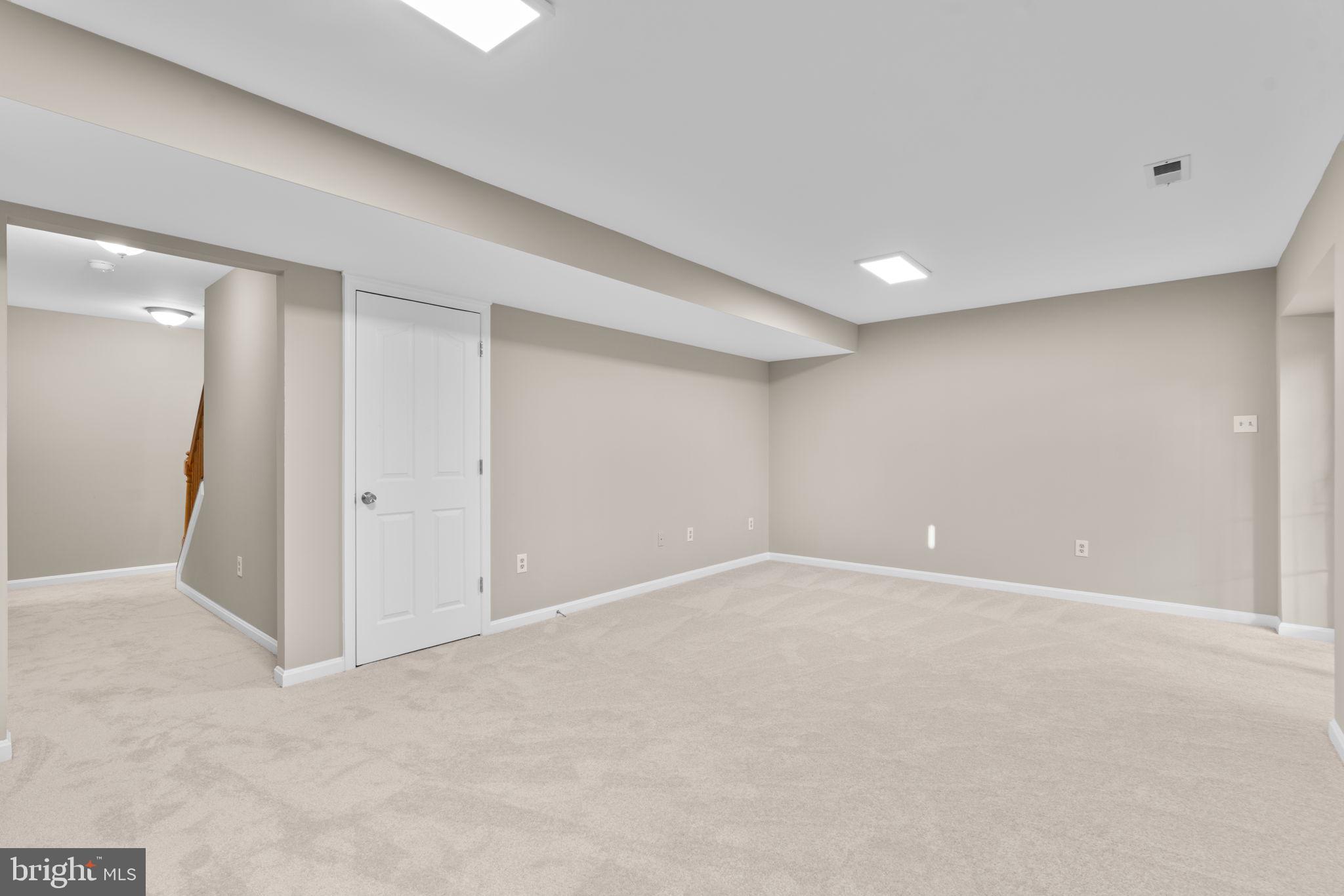 18452 CROWNSGATE CIRCLE