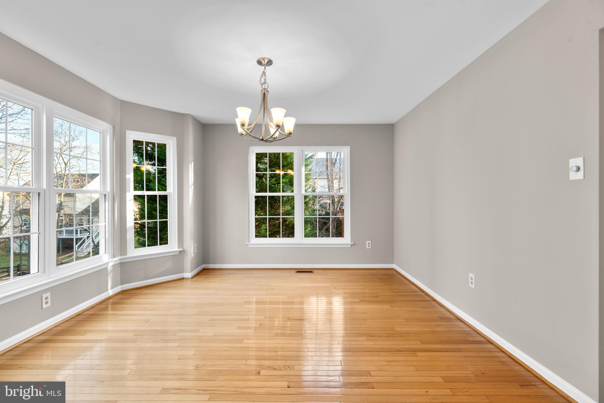 18452 CROWNSGATE CIRCLE