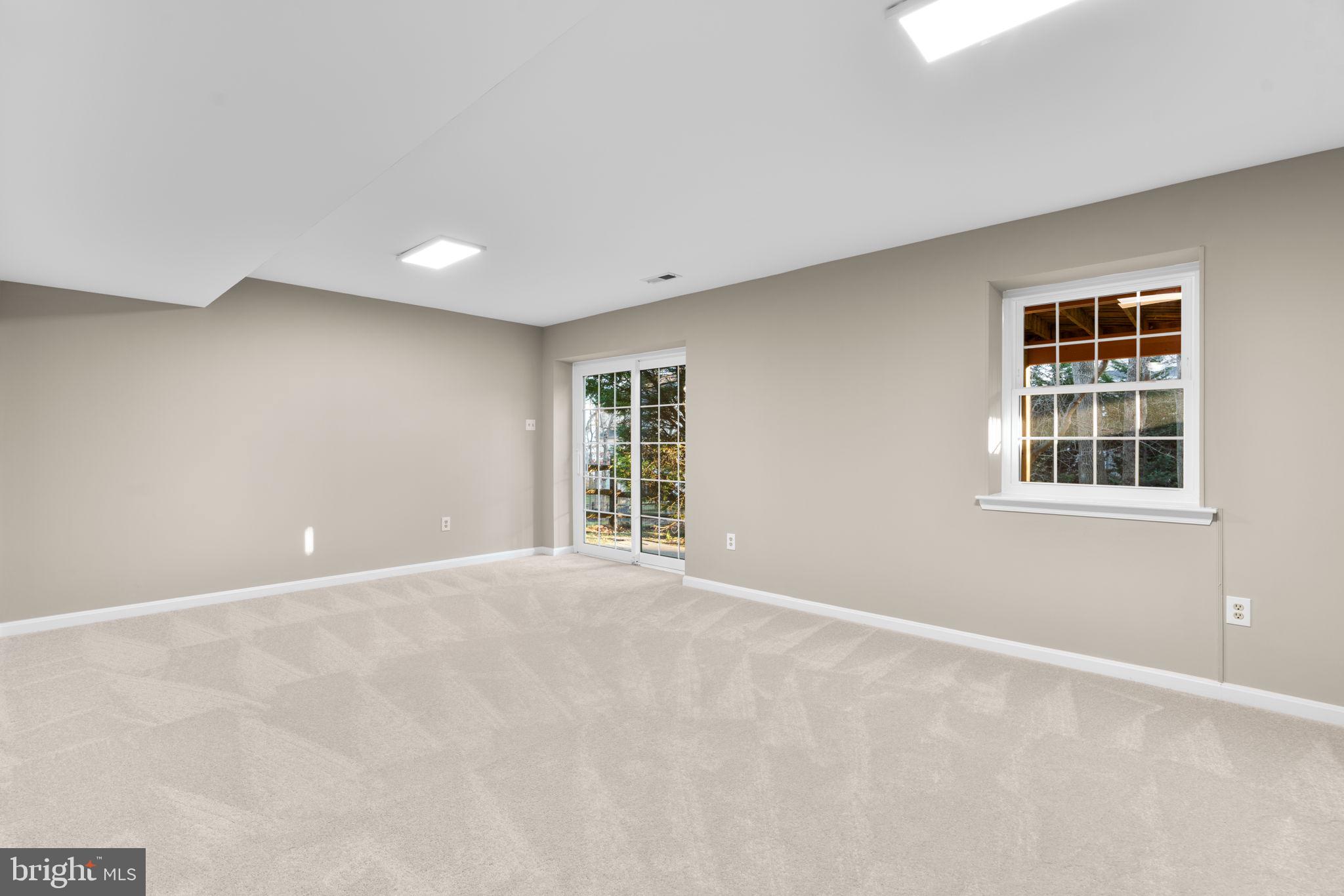 18452 CROWNSGATE CIRCLE