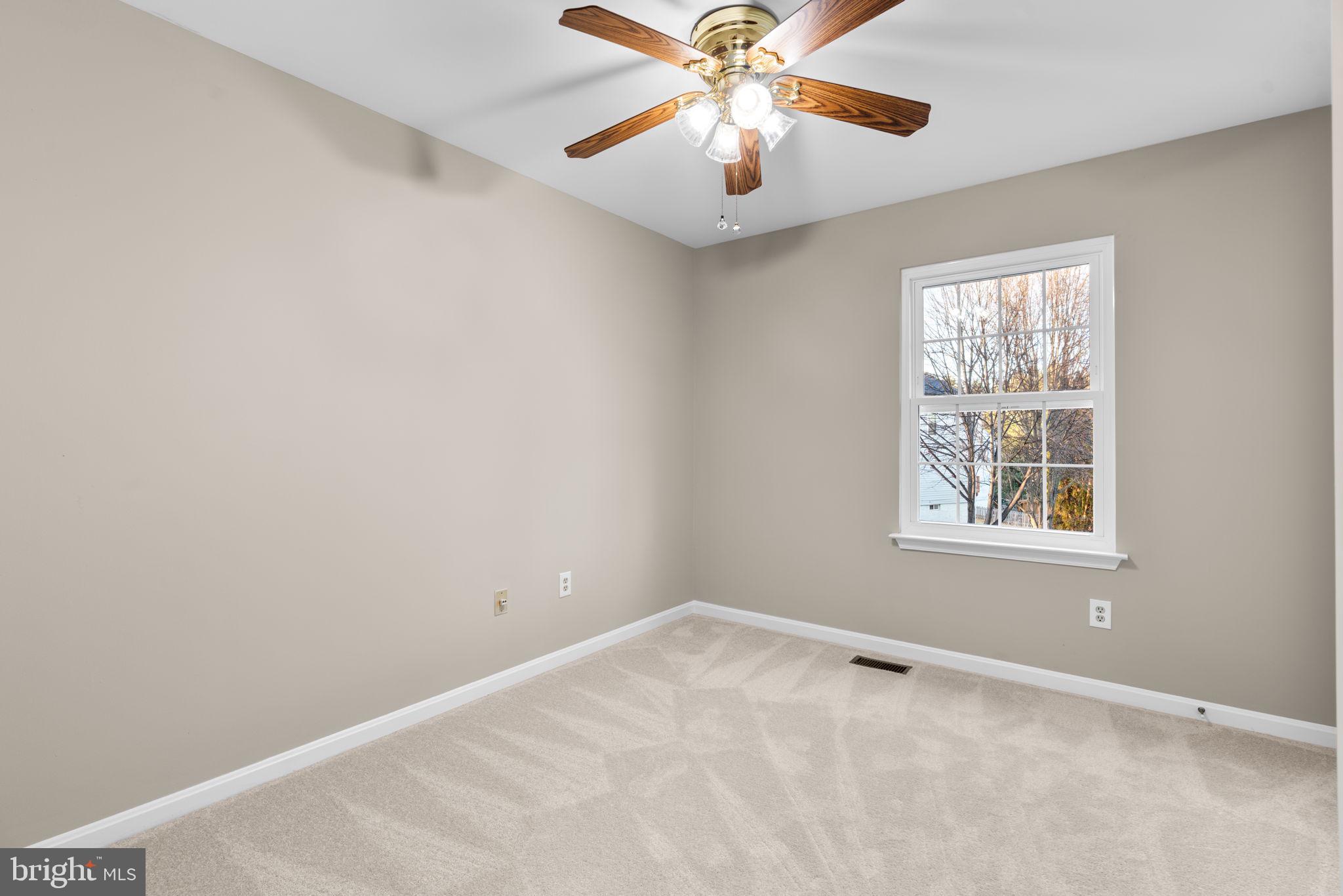 18452 CROWNSGATE CIRCLE